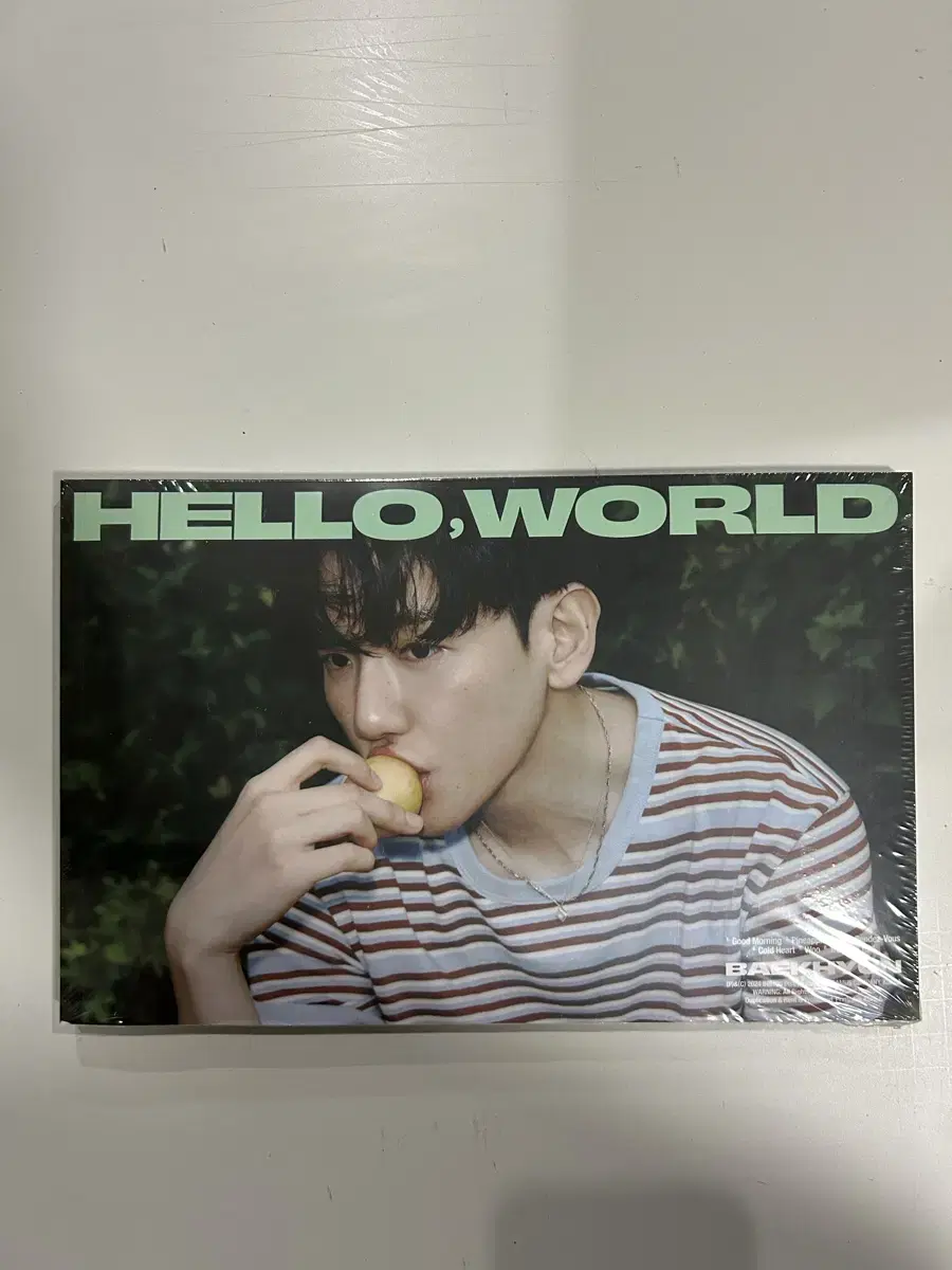 백현 미니4집 HELLO,World